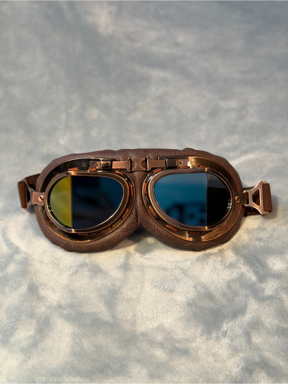 2 goggles - Picture 2 of 12